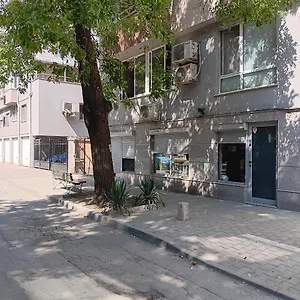 Melani 2 Apartamento