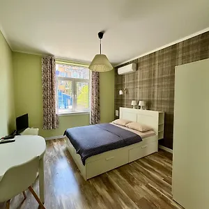 студио Center Apartamento